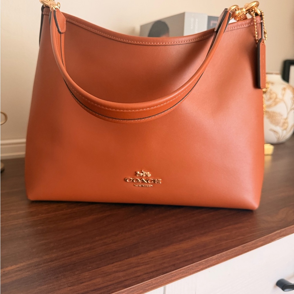 Coach shoulder bag